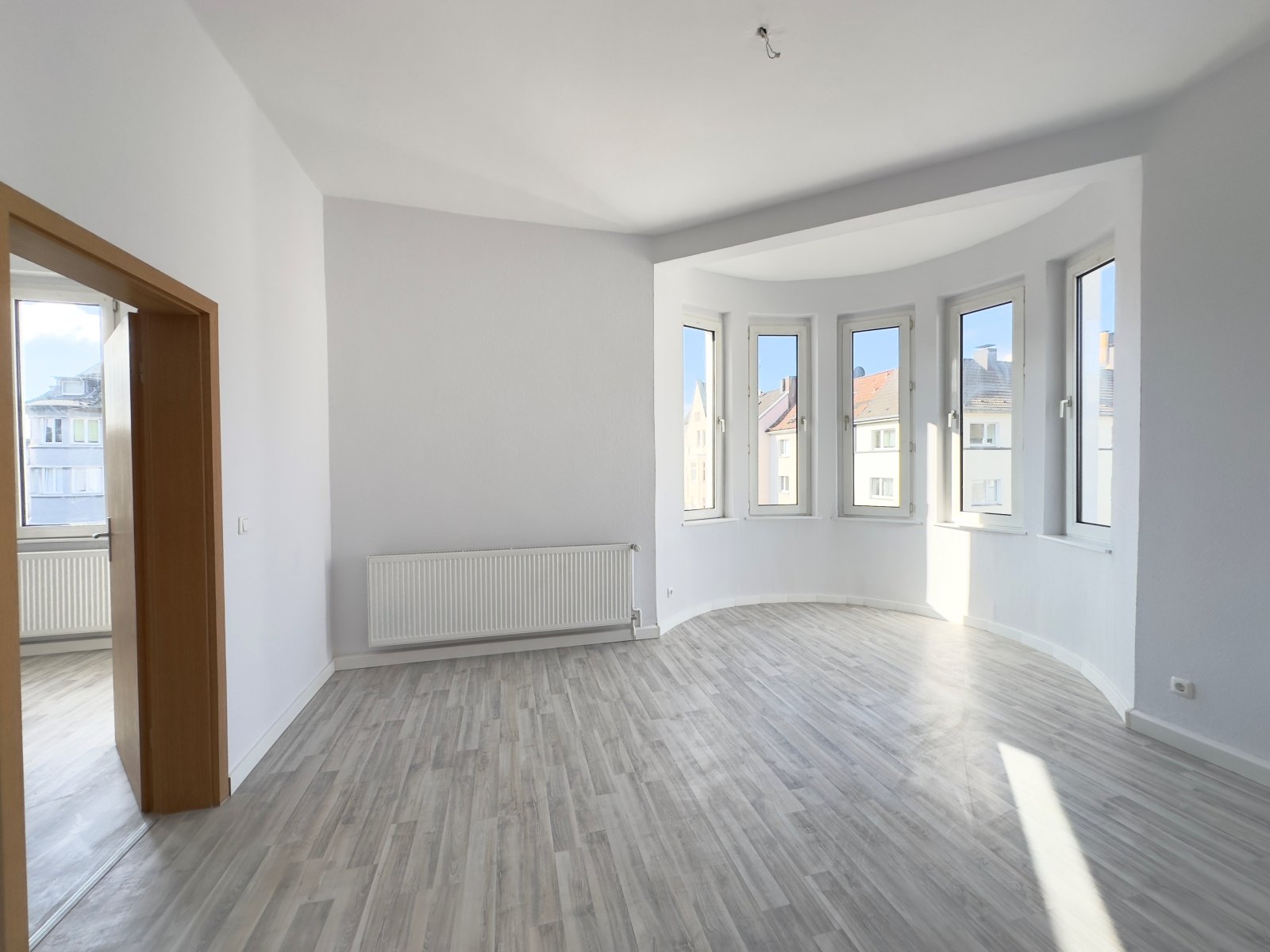 Helle 3.5-Zimmer Wohnung mitten in Essen-Frohnhausen