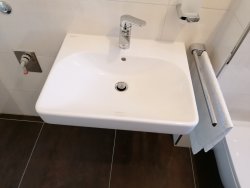 Waschmaschinenanschluss im Badezimmer Waschmaschinenanschluss im Badezimmer