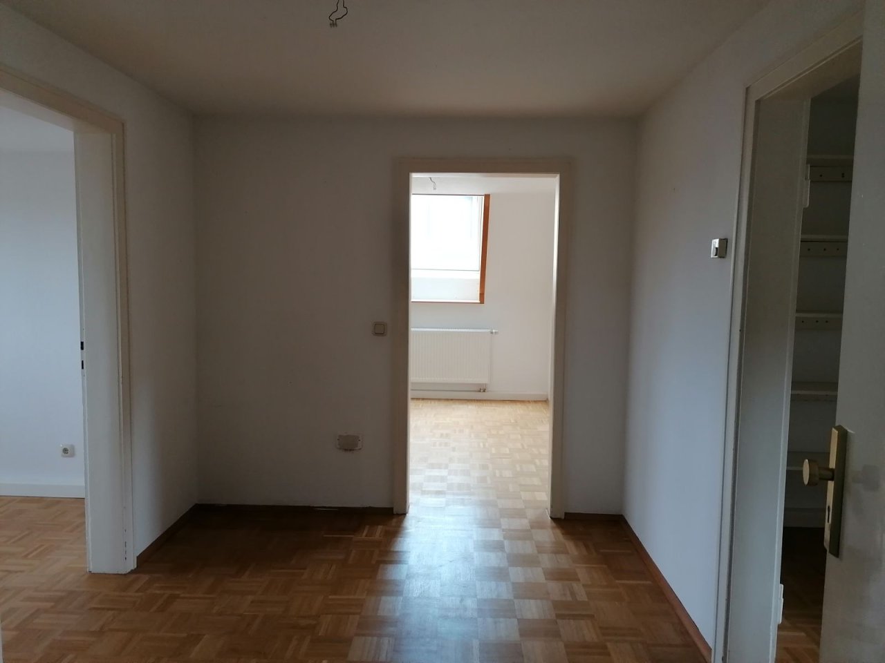 Blick Richtung Wohnzimmer Blick Richtung Wohnzimmer