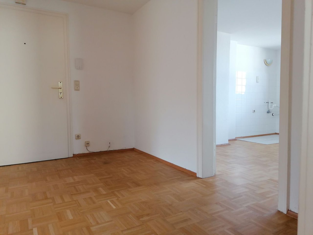 Blick ins linke Zimmer Blick ins linke Zimmer