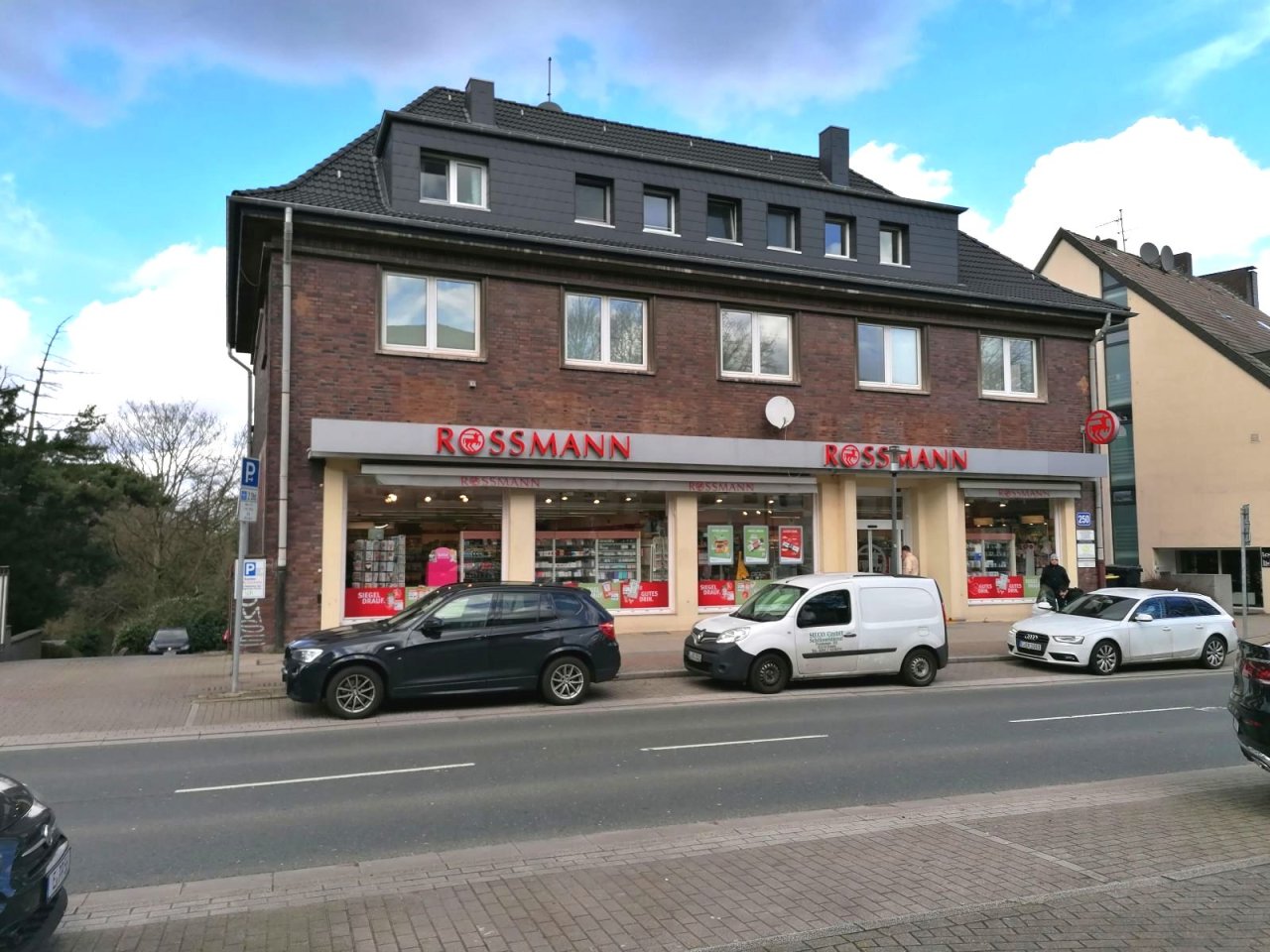 Hausfrontansicht Hausfrontansicht
