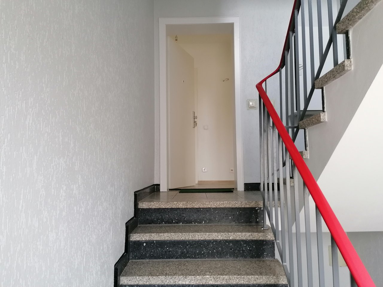 Gepflegtes Treppenhaus Gepflegtes Treppenhaus
