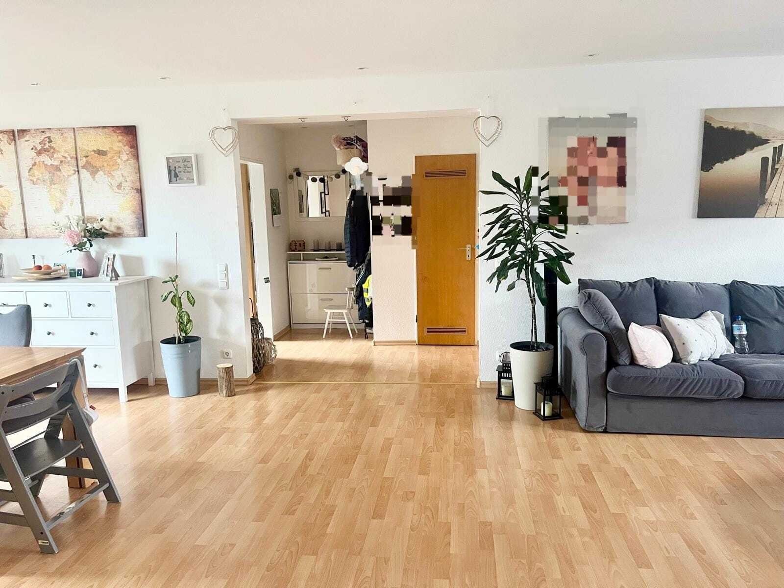 Wohn-/Esszimmer Wohn-/Esszimmer